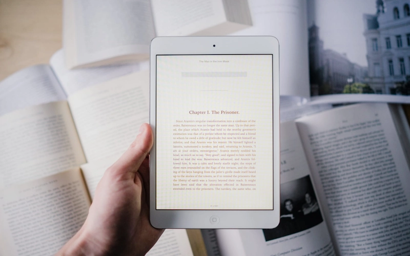 литературное агентство для авторов из разных стран