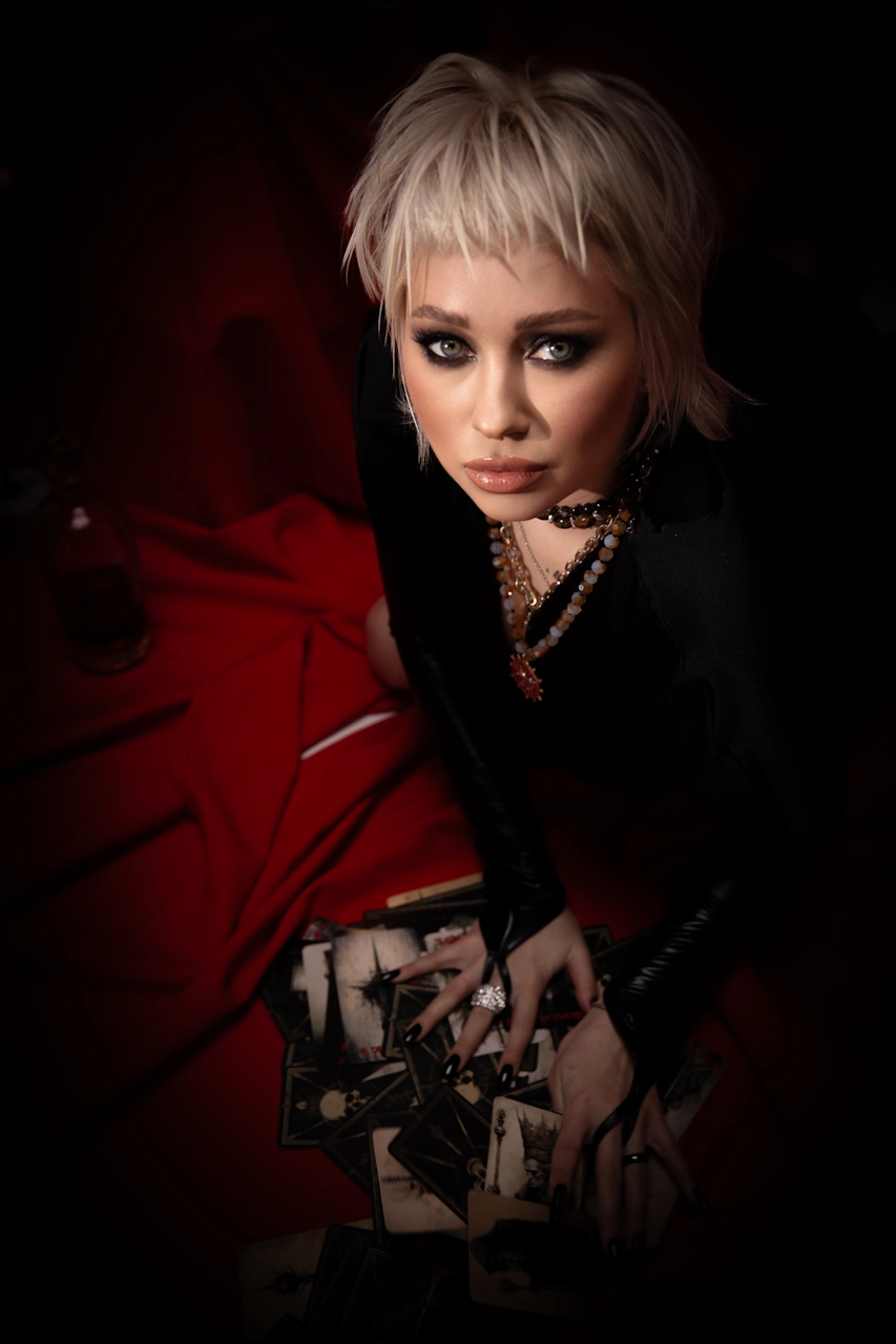 Альбина Кузнецова таролог, Таро для Себя